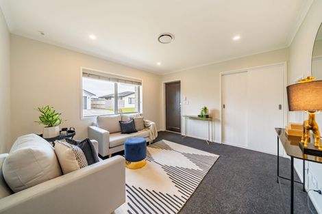 Photo of property in 19 Poulson Grove, Trentham, Upper Hutt, 5018