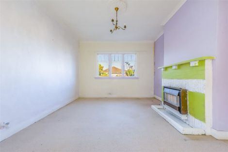 Photo of property in 19a Montague Street, Alicetown, Lower Hutt, 5010