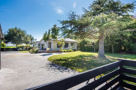 Photo of property in 807 Kaimatarau Road, Rongotea, Palmerston North, 4473