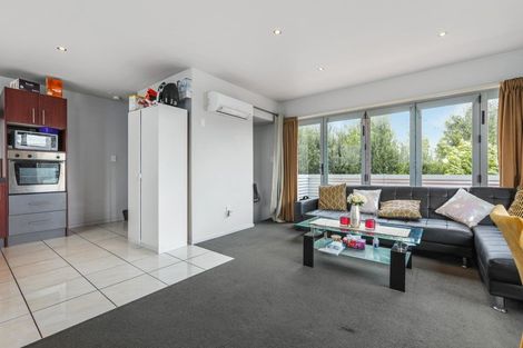 Photo of property in 1/443 Hereford Street, Linwood, Christchurch, 8011