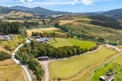 Photo of property in 227 Marchant Road, Kaitoke, Upper Hutt, 5018