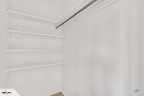 Photo of property in 28 Dingadee Street, Welcome Bay, Tauranga, 3112