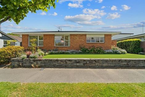 Photo of property in 1/17 Tudor Avenue, Ilam, Christchurch, 8041
