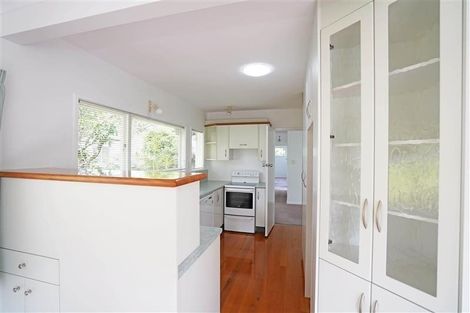 Photo of property in 8 Nicholson Place, Hillcrest, Auckland, 0627