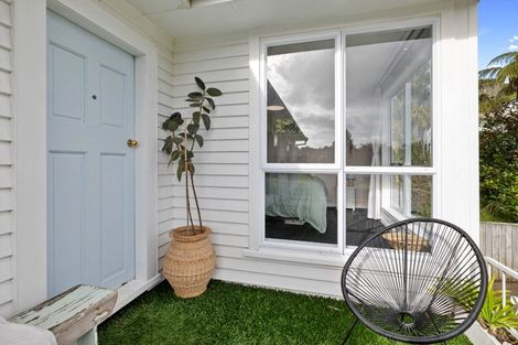 Photo of property in 55 Fernleigh Street, Ferndale, New Plymouth, 4310