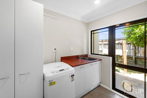 Photo of property in 57 Wiseley Road, West Harbour, Auckland, 0618