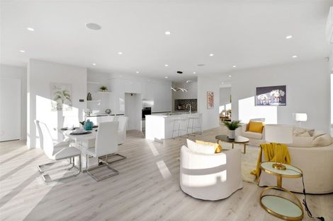 Photo of property in 16 Kilmacrennan Drive, Rosehill, Papakura, 2113