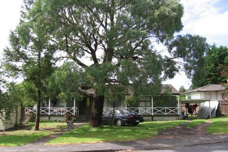 Photo of property in 7 Serwayne Place, Sunnyvale, Auckland, 0612