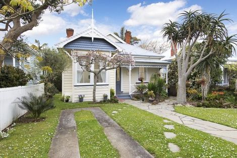 Photo of property in 50 Edenvale Crescent, Mount Eden, Auckland, 1024