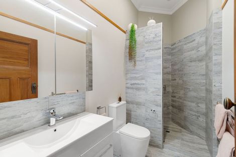 Photo of property in 5 Hikutaia Street, Te Aroha, 3320