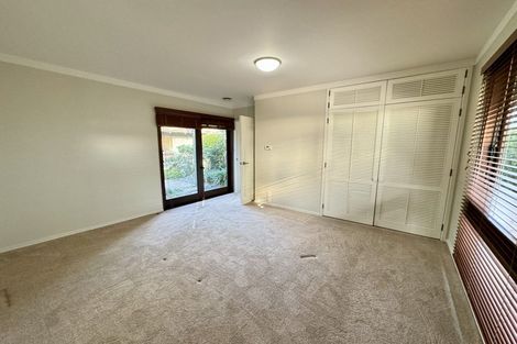 Photo of property in 10 Marine Terrace, Bayswater, Auckland, 0622