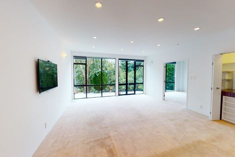 Photo of property in 65 Nevay Road, Miramar, Wellington, 6022