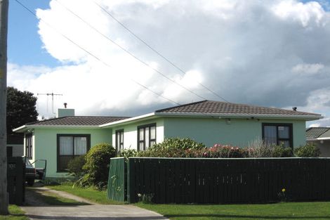Photo of property in 108 Karaka Street, Castlecliff, Whanganui, 4501