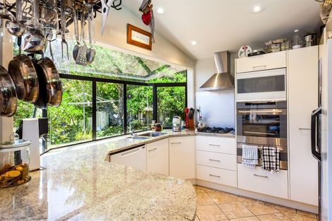 Photo of property in 1335 Kahikatea Flat Road, Kaukapakapa, 0871