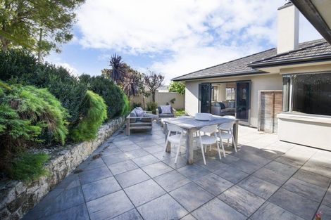 Photo of property in 1a Mission Road, Greenmeadows, Napier, 4112