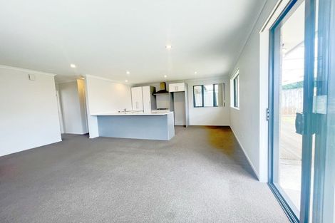 Photo of property in 22a Miranda Street, Avondale, Auckland, 0600
