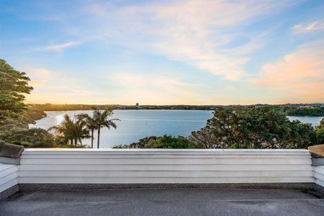 Photo of property in 204 Hurstmere Road, Takapuna, Auckland, 0622