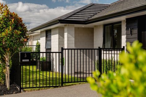 Photo of property in 3 Raynor Crescent, Pyes Pa, Tauranga, 3112