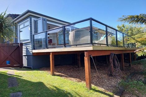 Photo of property in 6 Mission Street, Moturoa, New Plymouth, 4310