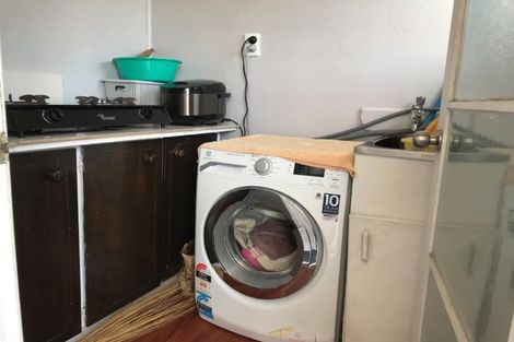 Photo of property in 48 Othello Drive, Clover Park, Auckland, 2023