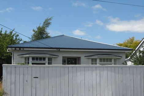 Photo of property in 27 Cheviot Street, Spreydon, Christchurch, 8024