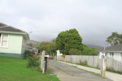 Photo of property in 23 Passive Grove, Ascot Park, Porirua, 5024