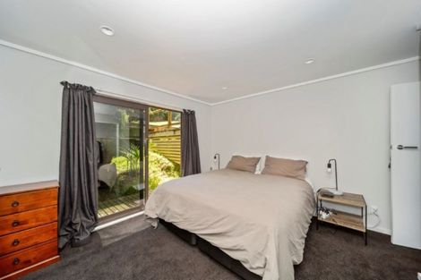Photo of property in 18b Mayfair Place, Westown, New Plymouth, 4310