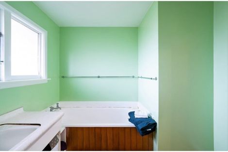 Photo of property in 23 Lochee Road, Upper Riccarton, Christchurch, 8041