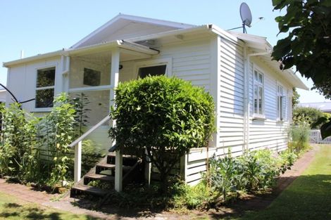 Photo of property in 98 Kelly Street, Inglewood, 4330