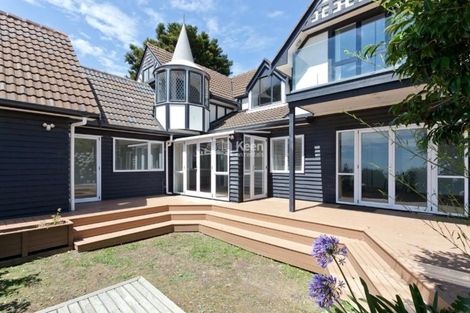 Photo of property in 4 Cliff Road, Torbay, Auckland, 0630