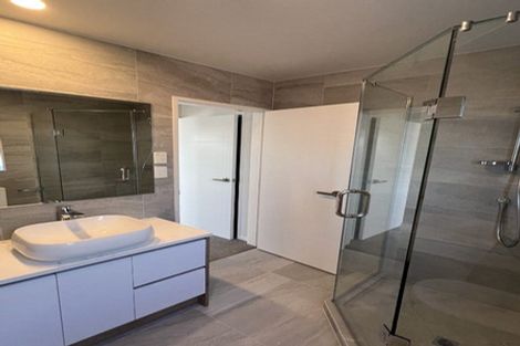 Photo of property in 35 Ksenia Drive, Flat Bush, Auckland, 2019