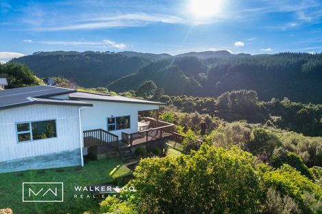 Photo of property in 29 Mcewen Crescent, Riverstone Terraces, Upper Hutt, 5018