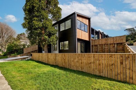 Photo of property in 6a Huia Street, Waikawa, Picton, 7220