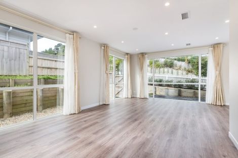 Photo of property in 24 Mackay Drive, Greenhithe, Auckland, 0632