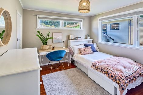 Photo of property in 316 Main Road, Tawa, Wellington, 5028