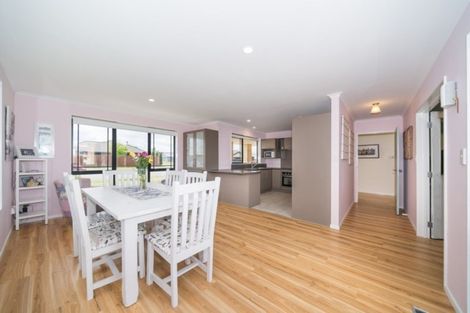 Photo of property in 38 Branigan Parade, Kelvin Grove, Palmerston North, 4414