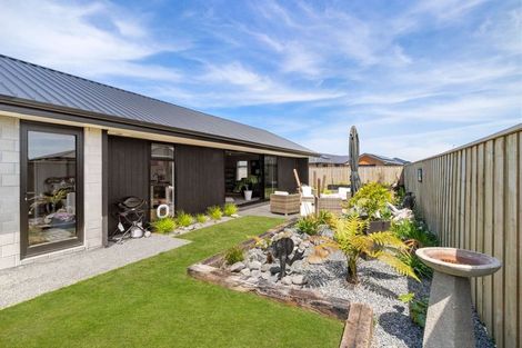 Photo of property in 7 Boyce Lane, Amberley, 7410