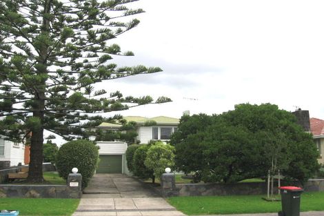Photo of property in 108 Panorama Road, Mount Wellington, Auckland, 1060