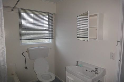 Photo of property in 31 Robertson Street, Island Bay, Wellington, 6023