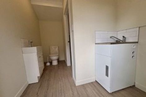 Photo of property in 40a Kervil Avenue, Te Atatu Peninsula, Auckland, 0610