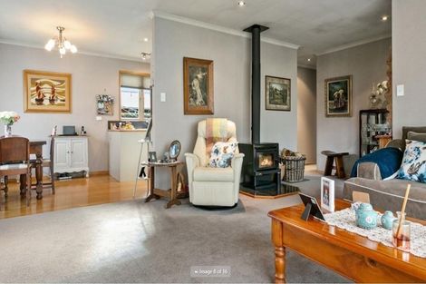 Photo of property in 16 Little Street, Tirau, 3410