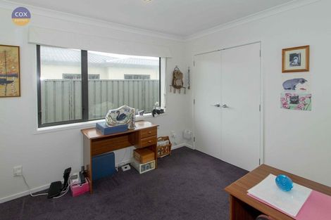 Photo of property in 12 Portland Place, Poraiti, Napier, 4112