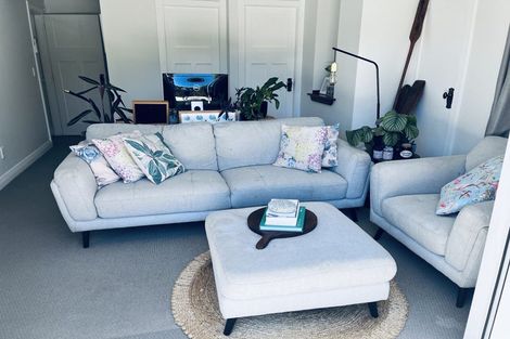 Photo of property in 30 Saint Michaels Crescent, Kelburn, Wellington, 6012