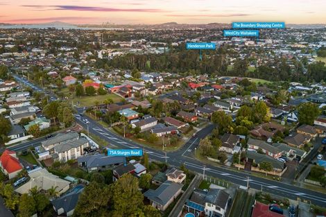 Photo of property in 75a Sturges Road, Henderson, Auckland, 0612