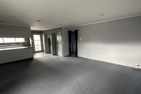 Photo of property in 4/13 Seabrook Avenue, New Lynn, Auckland, 0600