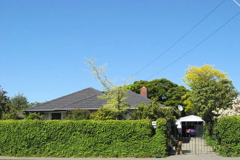 Photo of property in 305 Wairakei Road, Bryndwr, Christchurch, 8053