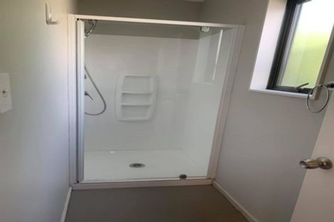 Photo of property in 18 Avonhead Road, Avonhead, Christchurch, 8042