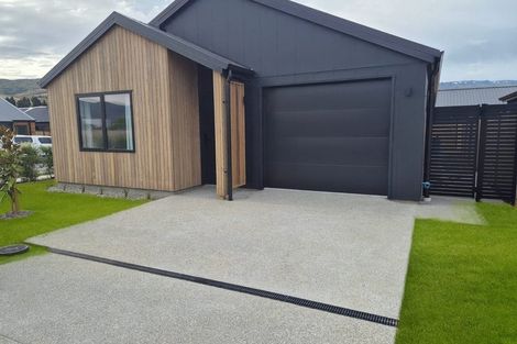 Photo of property in 14 Wooing Tree Avenue, Cromwell, 9310