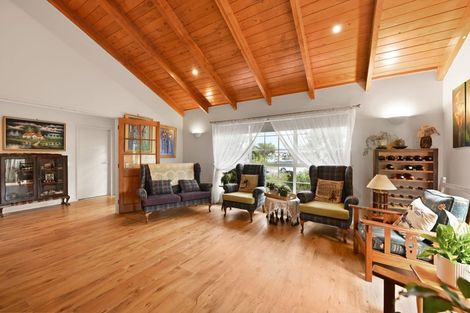 Photo of property in 37 Bouverie Crescent, Flagstaff, Hamilton, 3210