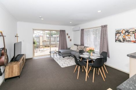 Photo of property in 4/201 Massey Street, Frankton, Hamilton, 3204